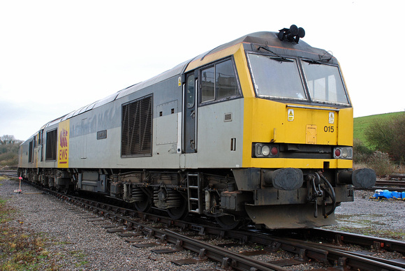 60015/60073 stabled at Westerleigh on Saturday 4 December 2010