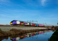 390119 1H33 1653 Euston - Manchester Piccadilly at Ansty Canal on Tuesday 4 April 2023