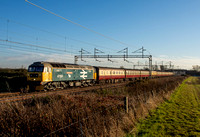 47593 leading 5Z55 1313 Southall - Crewe at Ledburn Junction on Saturday 10 December 2022