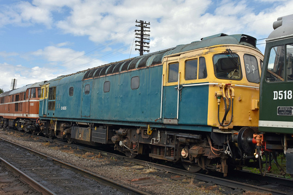 D6535 stabled at Loughborough on Saturday 24 June 2017