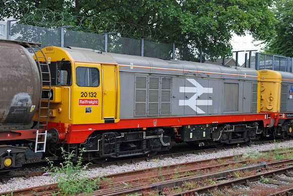 20132 stabled at West Ruislip on 19 July 2014