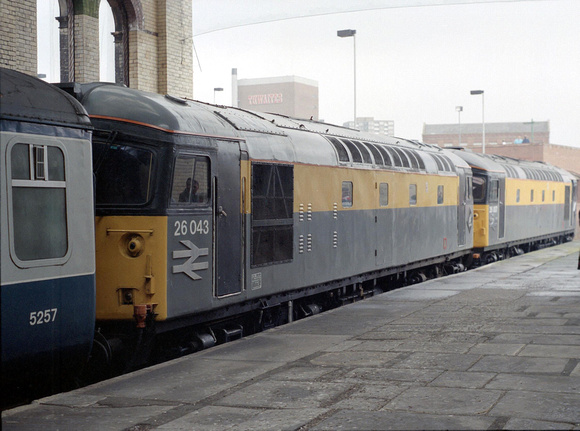 26007/26043 1Z16 0710 Hereford - Carlisle Adex at Blackburn on Saturday 12 October 1991