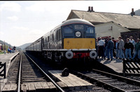 D5032 1315 Pickering - Grosmont at Levisham on Saturday 27 April 1991