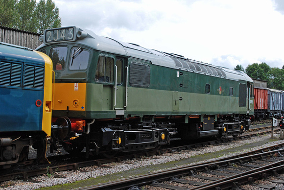 D7612 at Buckfastleigh on Saturday 30 August 2014