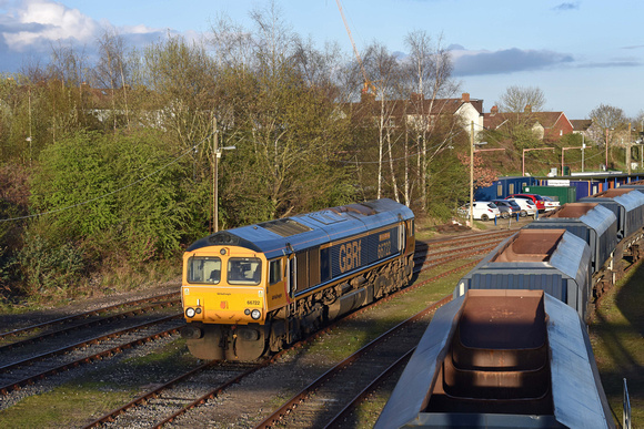 66722 stabled at Tonbridge on Saturday 1 April 2017