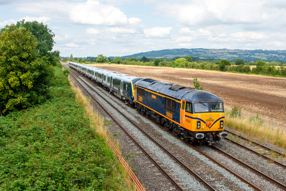 69008 (701025) 5Q86 1230 Long Marston - Eastleigh at Ashchurch on Wednesday 17 July 2024