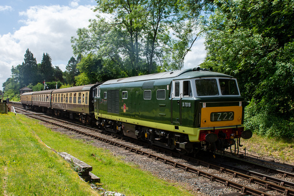 D7018 1025 Bishops Lydeard - Minehead at Crowcombe on Friday 10 June 2022