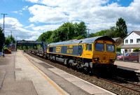 66707 6X01 1018 Scunthorpe - Eastleigh at Hatton on Monday 4 July 2022