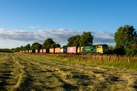 70004 4O29 1515 Trafford Park - Southampton at Great Bourton on Monday 4 July 2022