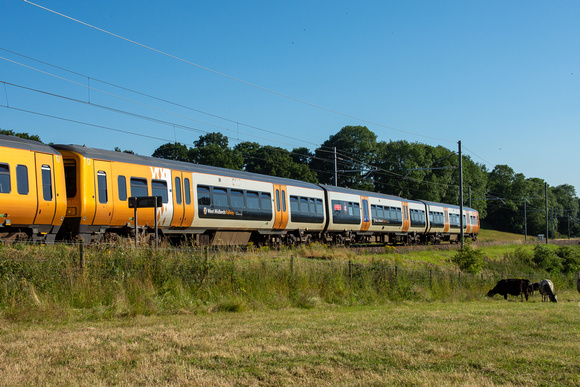 323220 2P51 1829 Bromsgrove - Lichfield at Vigo on Thursday 7 July 2022