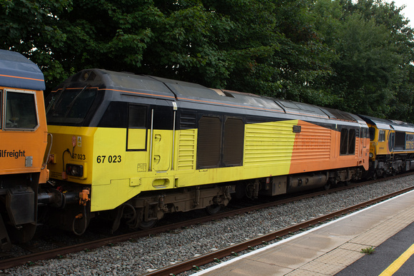 67023 6O01 1018 Scunthorpe - Eastleigh at Dorridge on Friday 2 September 2022