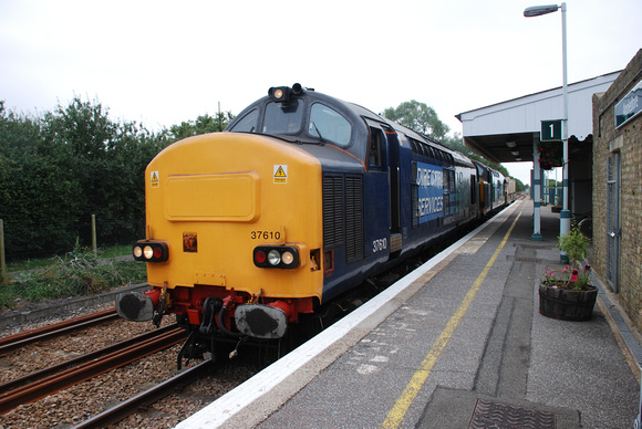 37610/37069 6M95 1030 Dungeness - Crewe at Appledore on Saturday 21 August 2010