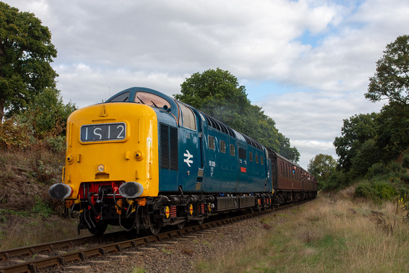 55009 1535 Kidderminster - Bridgnorth at Safari Park Curve, Bewdley on Sunday 2 October 2022
