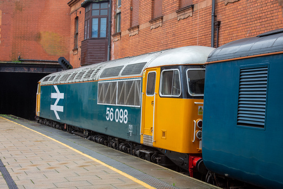 56098 1Z56 0724 Wembley Central - Leicester Charter at Leicester on Saturday 14 January 2023