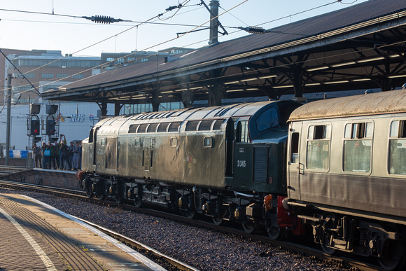 D345 1Z40 0701 Burton - Newcastle Charter at Newcastle on Saturday 12 November 2022