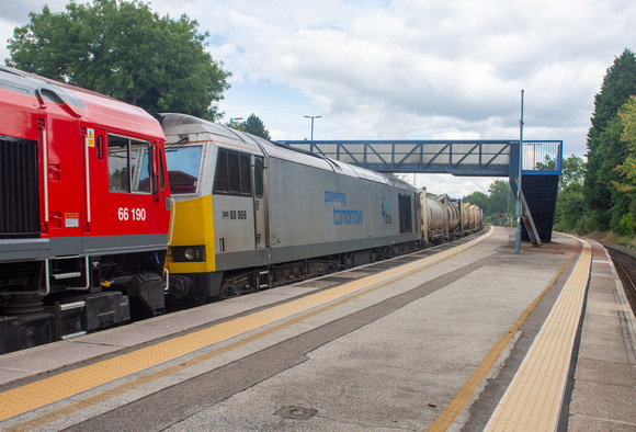 60066 6E11 1147 Appleford - Milford at Hatton on Monday 7 August 2023