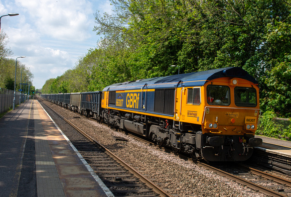 66307 6G99 0645 Tunstead - Banbury at Warwick on Wednesday 8 May 2024