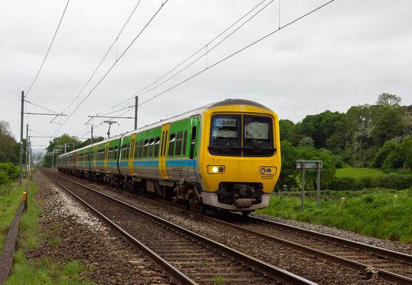 323221/323240 2P43 1529 Bromsgrove - Lichfield T.V. at Vigo on Monday 13 May 2024