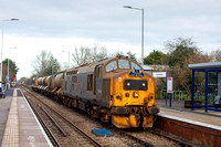 37422 tnt 37425 3J51 0950 York - York at Hunmanby on Friday 15 December 2023