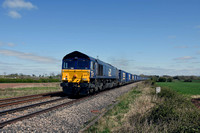 66424 4V44 1045 Daventry - Wentloog at Keenes Crossing, Highnam on Friday 2 April 2021