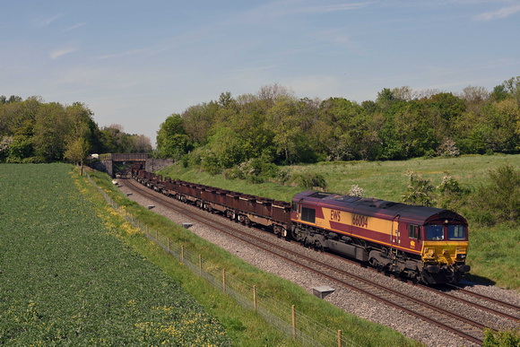 66004 6V92 1022 Corby - Margam at Croome Perry, Besford on Wednesday 15 May 2019