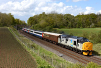 37688 5Z37 1245 Crewe - Laira at Croome Perry, Besford on Monday 10 May 2021