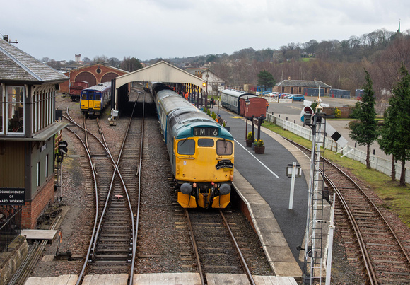 27001 leading 1Z36 1015 Bo'ness - Edinburgh Charter at Bo'ness on Friday 8 March 2024