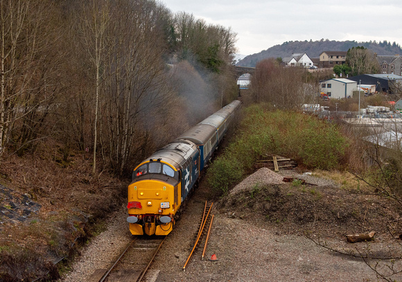 37403 1Z39 1235 Oban - Fort William Charter at Oban on Saturday 9 March 2024