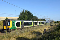 350260/350266 2N12 0710 Northampton - Euston at Old Linslade on Tuesday 23 June 2020