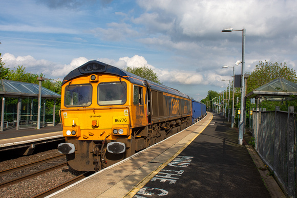 66776 4H33 1445 Banbury - Hindlow at Warwick Parkway on Tuesday 7 May 2024