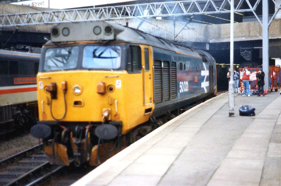50021 L.E. off 1S71 0730 Penzance - Glasgow Central at Birmingham New Street on Saturday 21 February 1987