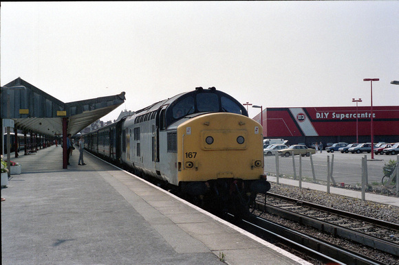 37167 2V74 1159 Weymouth - Westbury at Weymouth on Wednesday 25 July 1990