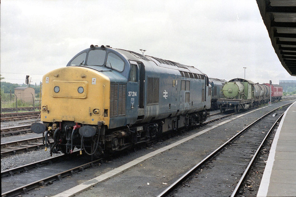 37214 at Didcot on Wednesday 27 July 1988