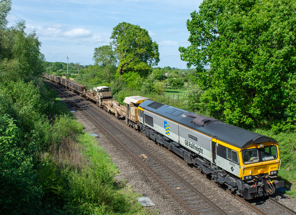 66794 6O01 1018 Scunthorpe - Eastleigh at Lapworth on Friday 13 May 2022