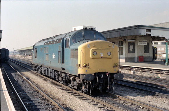 37141 at Cardiff on Friday 31 July 1987