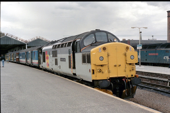 37114 1B34 1438 Inverness - Edinburgh at Inverness Friday 29 June 1990
