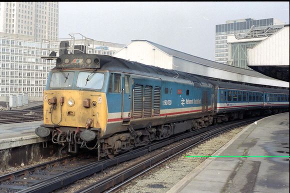 50030 1V11 1115 Waterloo - Exeter at Waterloo on Saturday 9 December 1989