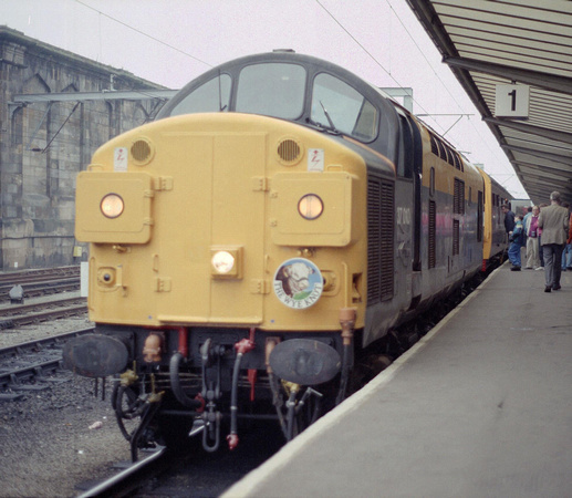 37010 1Z16 1705 Carlisle - Hereford Adex at Carlisle on Saturday 12 October 1991