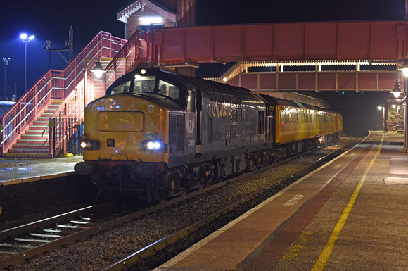 37611 leads 1Q48 0825 Derby - Tyseley at Stratford on Tuesday 24 January 2017