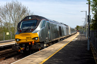 68015 1R32 1300 Marylebone - Birmingham Moor Street at Warwick Parkway on Sunday 17 April 2022