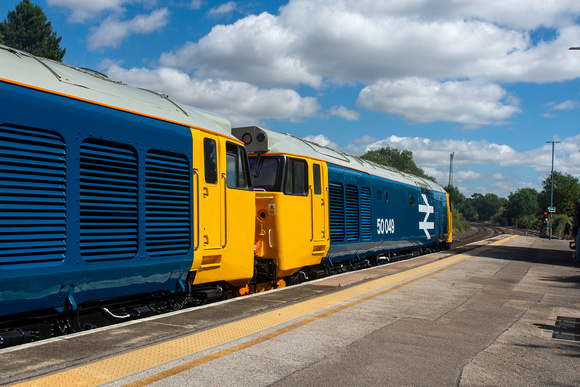 50049 0Z50 1021 Eastleigh - Kidderminster at Hatton on Friday 9 August 2024