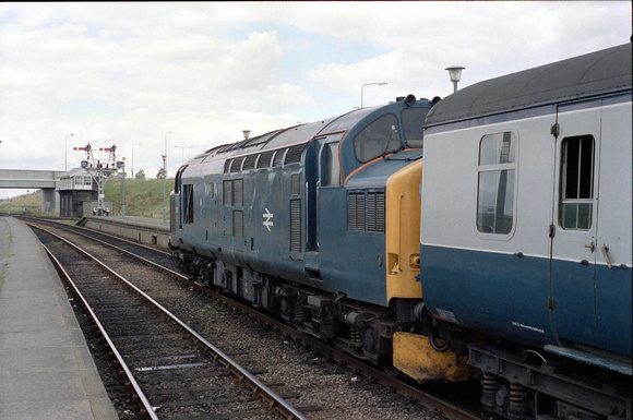 37216 at Yarmouth in 1988