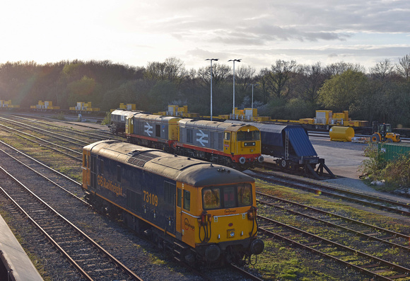 73109/20118/20132 stabled at Tonbridge on Saturday 1 April 2017