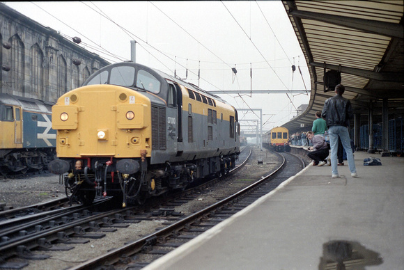 37010 at Carlisle on Saturday 12 October 1991
