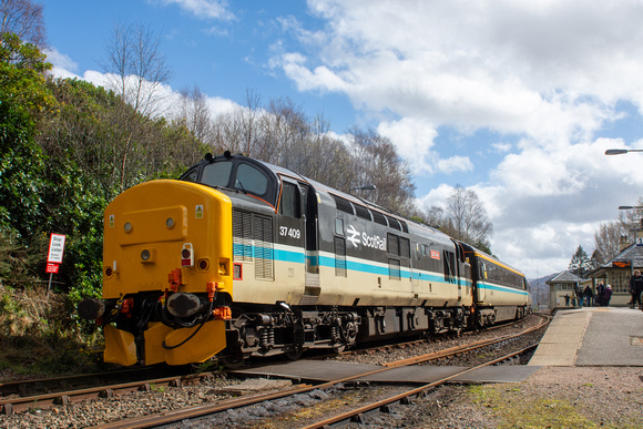 37409 on rear 1Z38 1134 Mallaig - Fort William Charter at Glenfinnan on Monday 8 April 2024